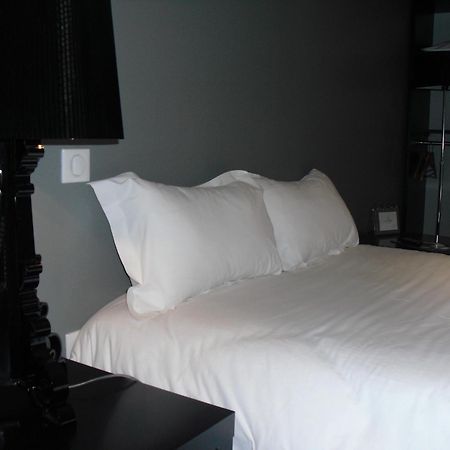 Astrid Hotel Рен Екстериор снимка