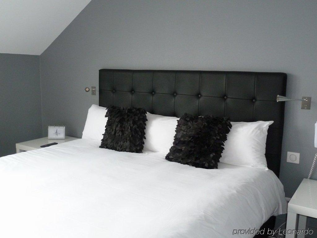 Astrid Hotel Рен Екстериор снимка