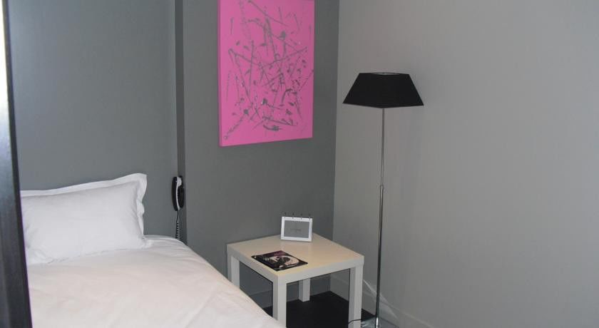 Astrid Hotel Рен Екстериор снимка